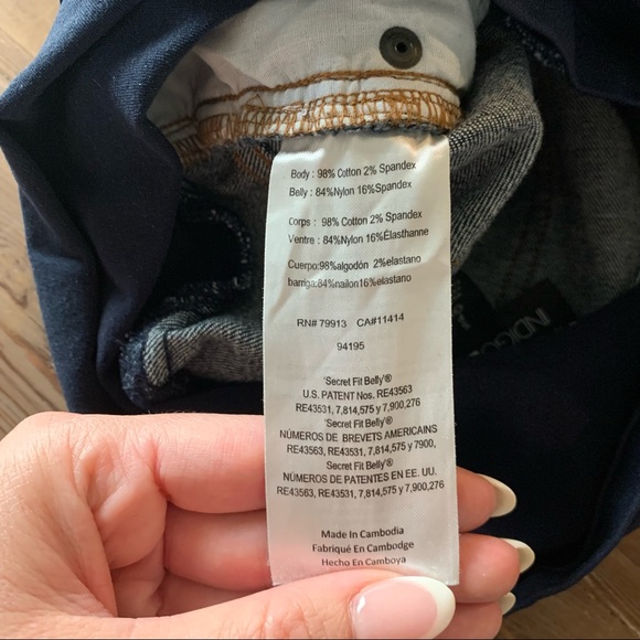 Indigo Blue | Cuffed Maternity Jeans - Picture 6 of 7